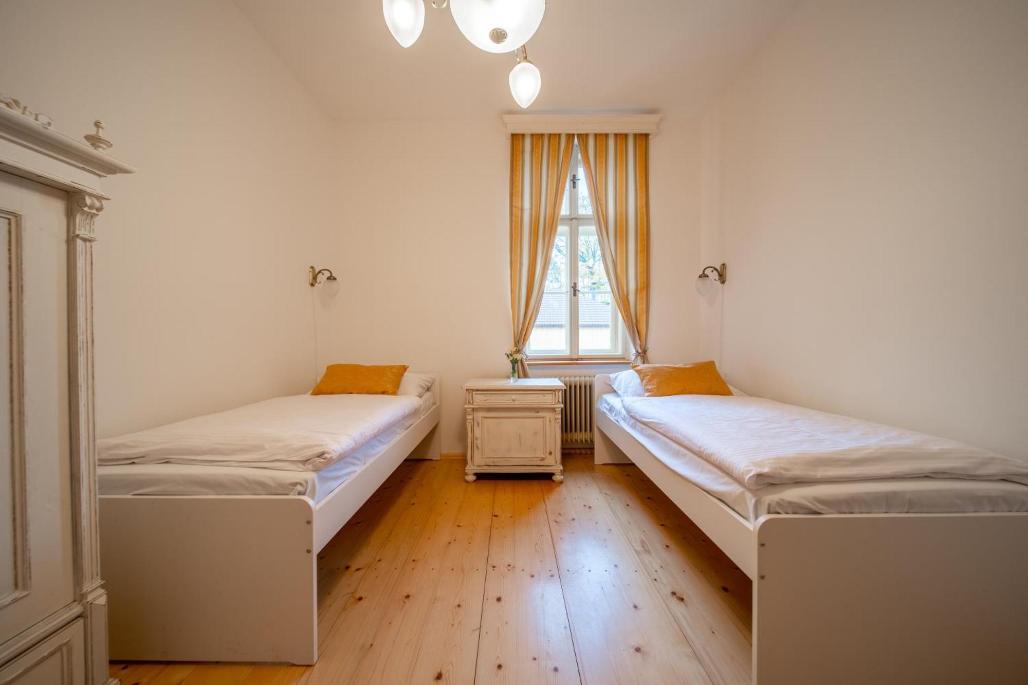 Zamecek Waldsteinovo Zatisi Hotel Svatoslav Buitenkant foto